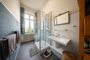 Duschbadezimmer