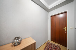 Flur zur Einliegerwohnung