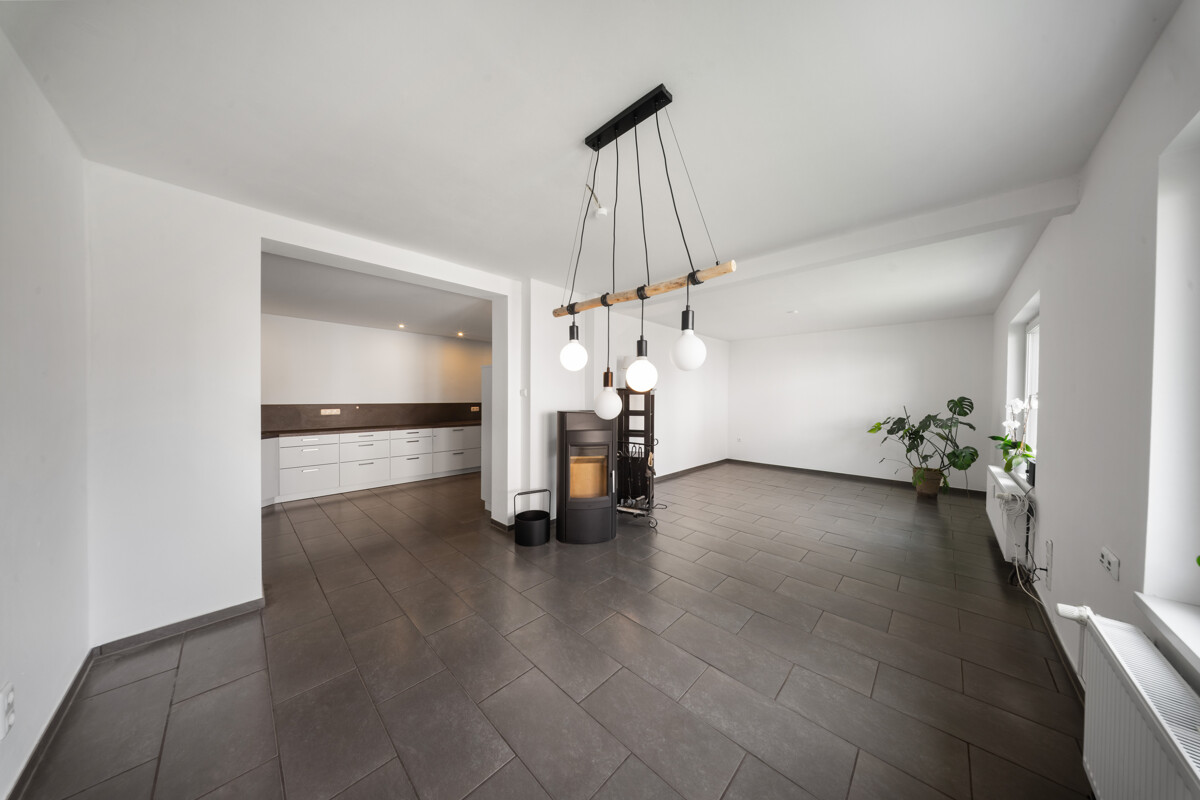 Wohnzimmer/Esszimmer