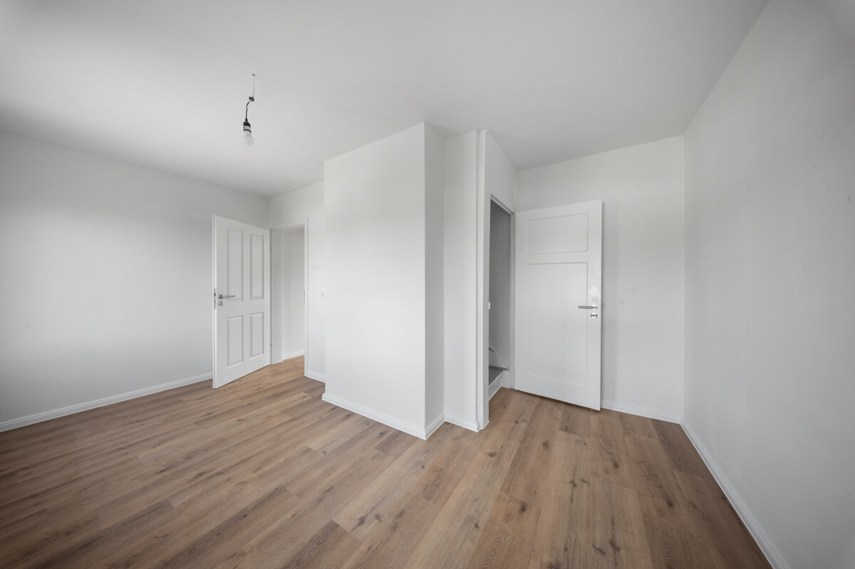 Zimmer 2 OG