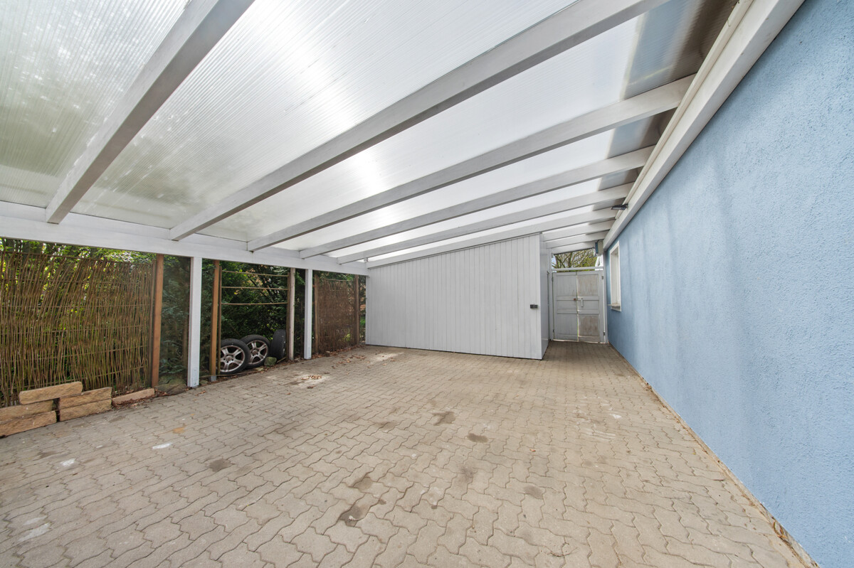 Carport