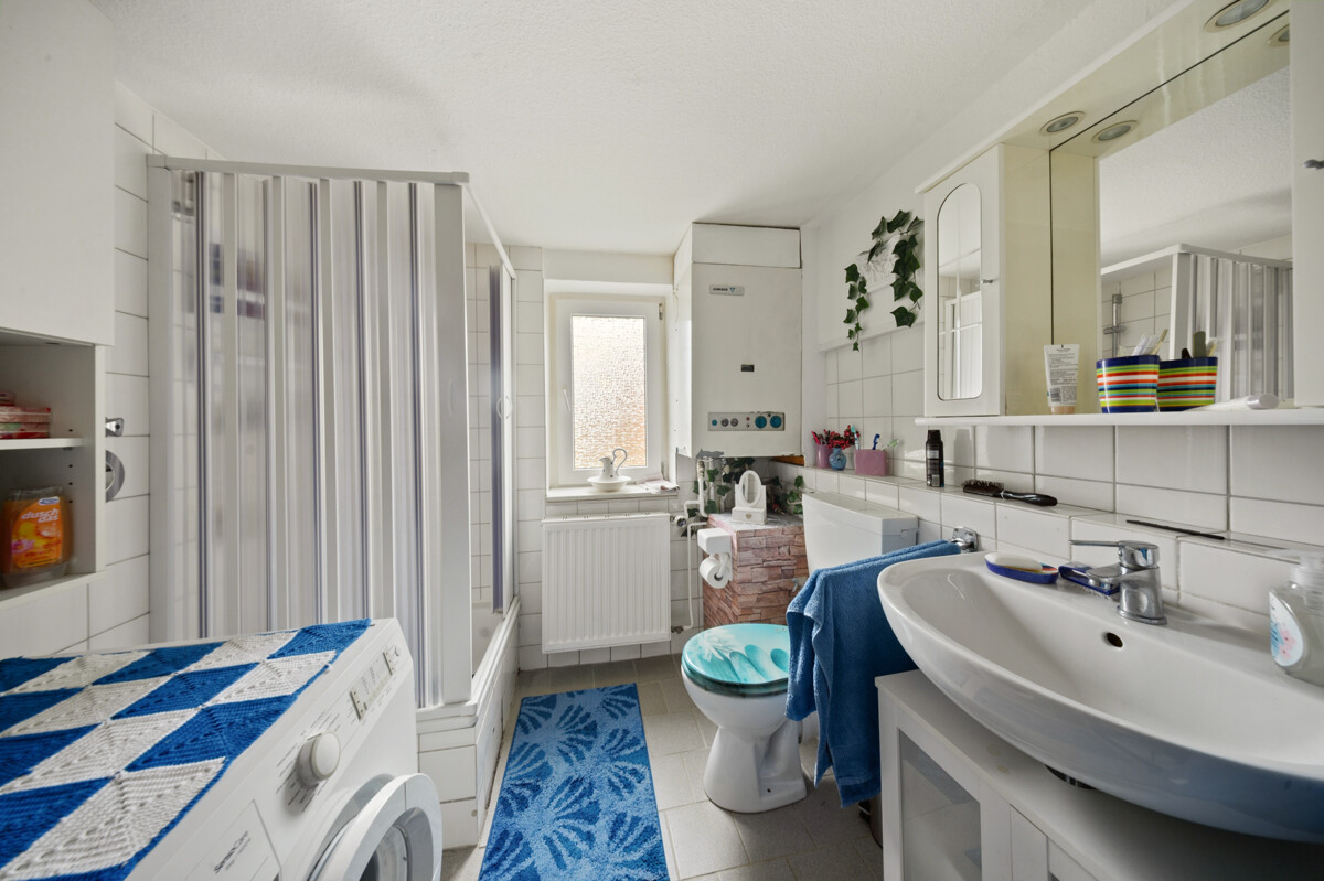 Badezimmer Wohnung 2