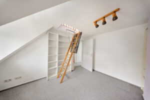 Zimmer 1 DG