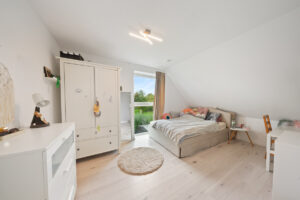 Zimmer 1 OG