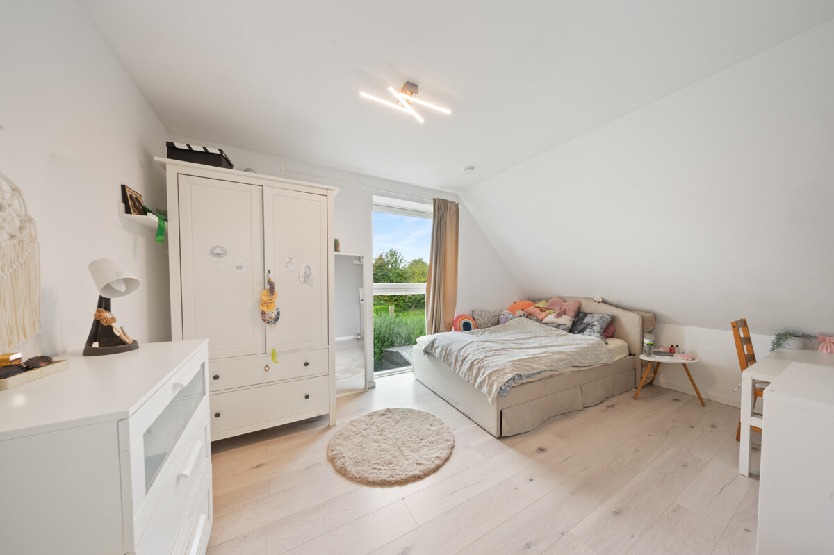Zimmer 1 OG
