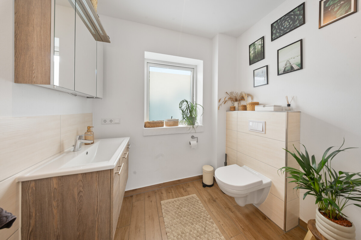 Badezimmer EG