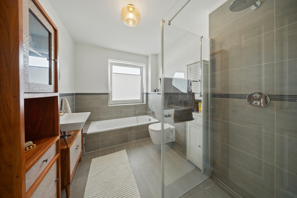 Badezimmer OG